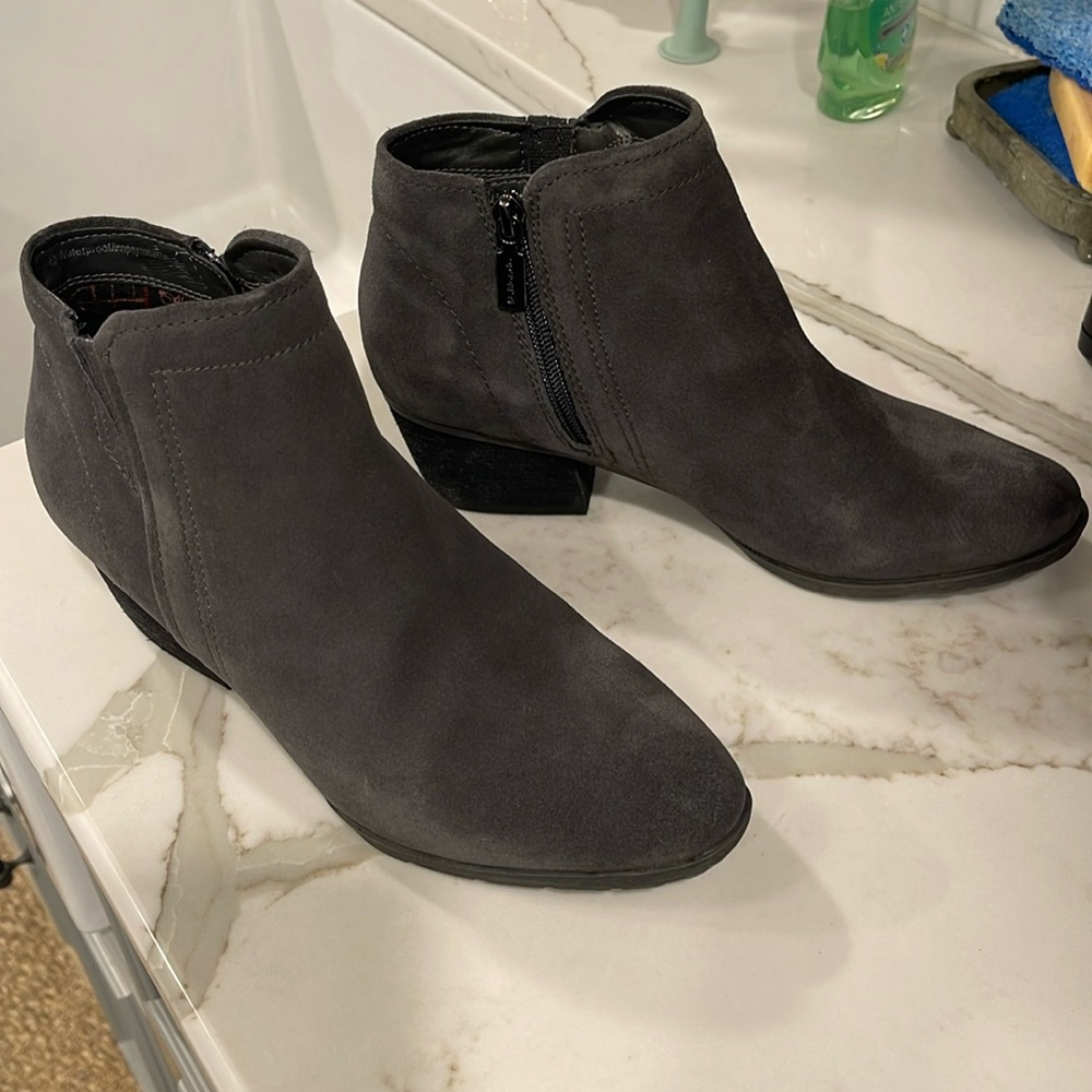 BLINDO WOMEN’s BOOTIE